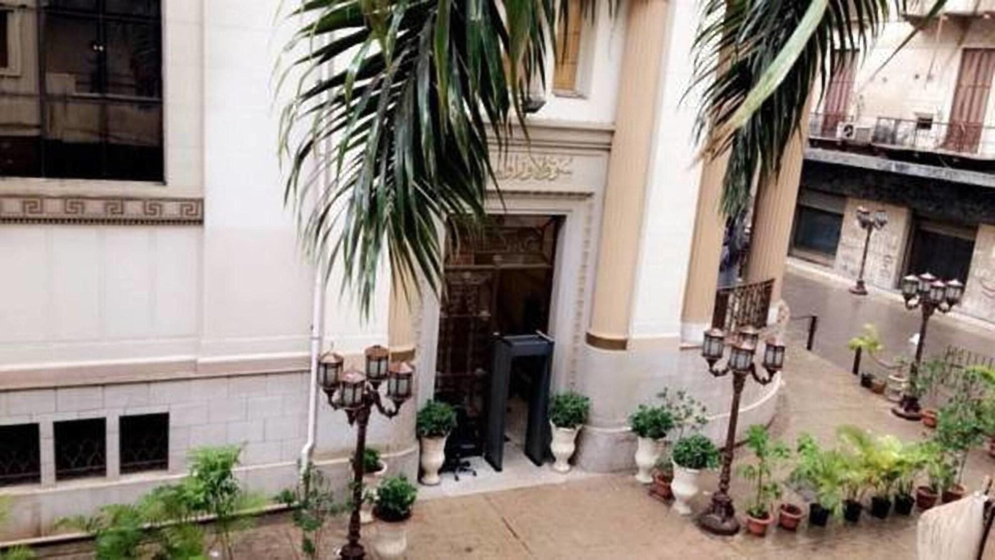 Hotel My